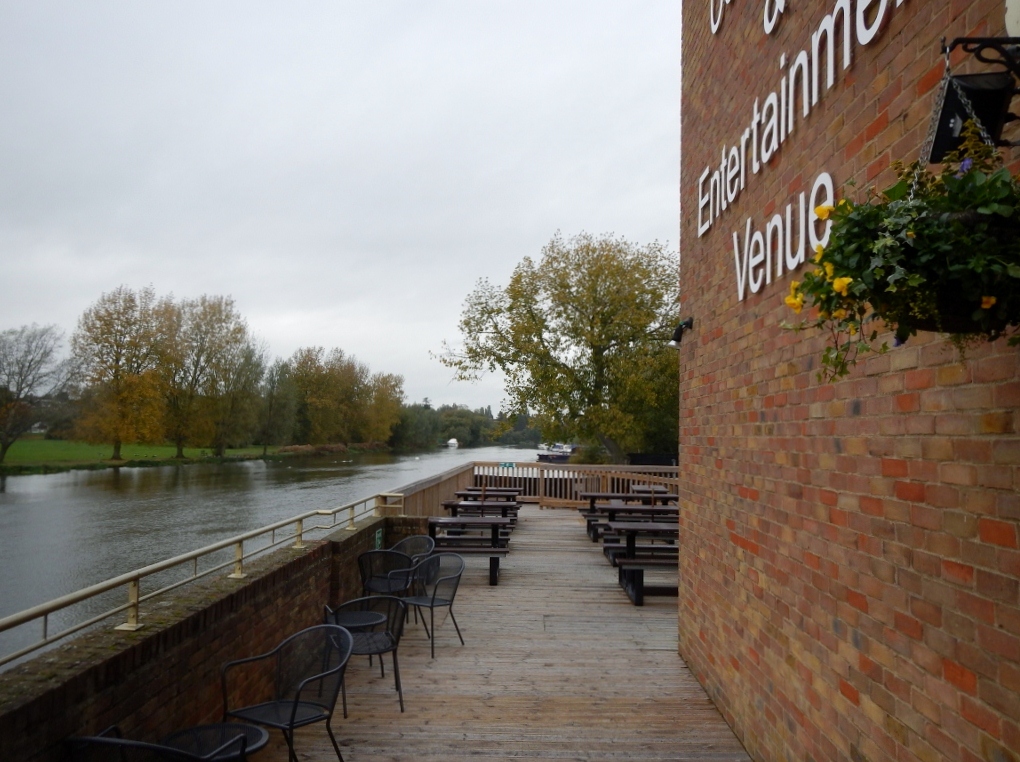 St. Neots English Centre